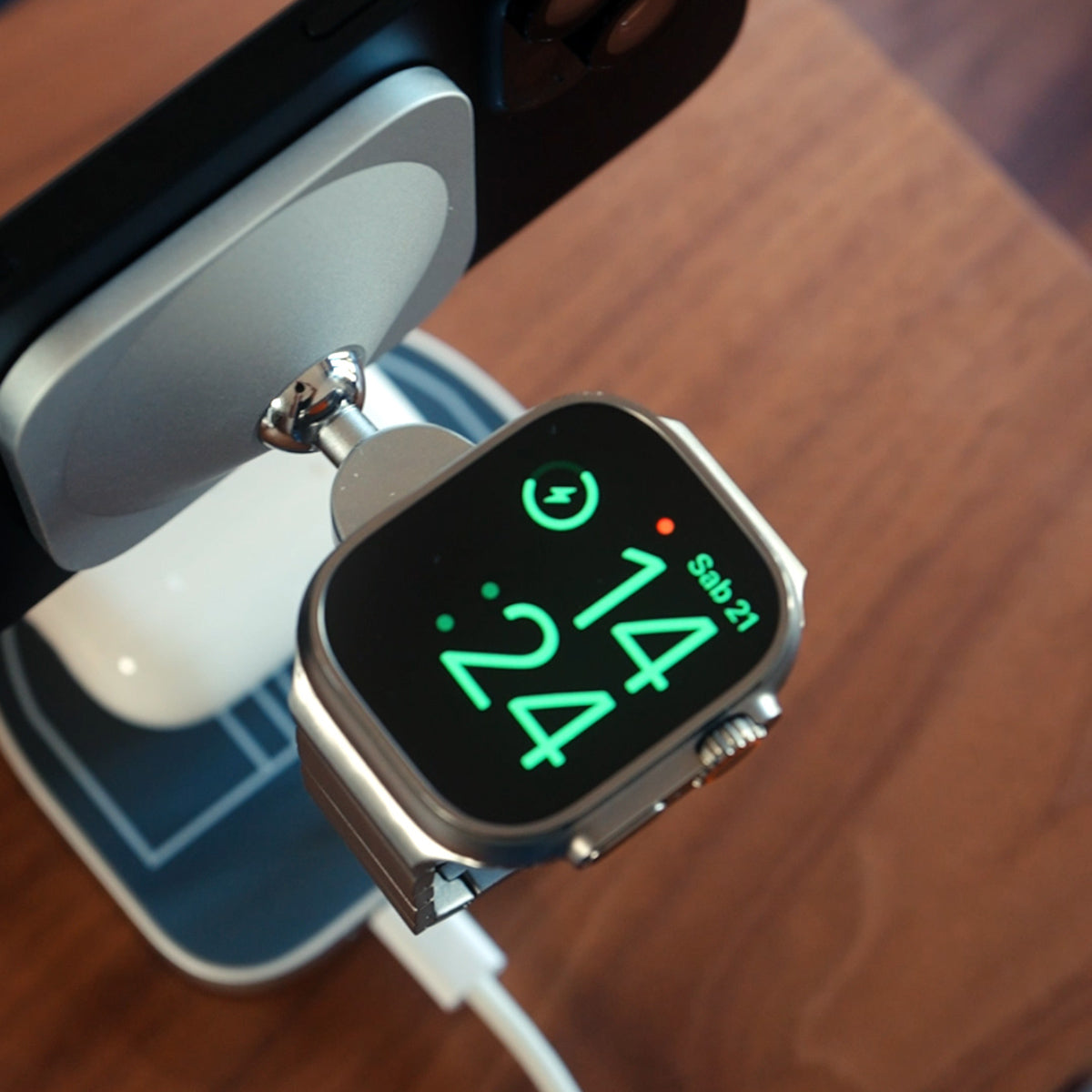 KUXIU 3-Point Power Creative 3-in-1 MagSafe Charging Stand - Black