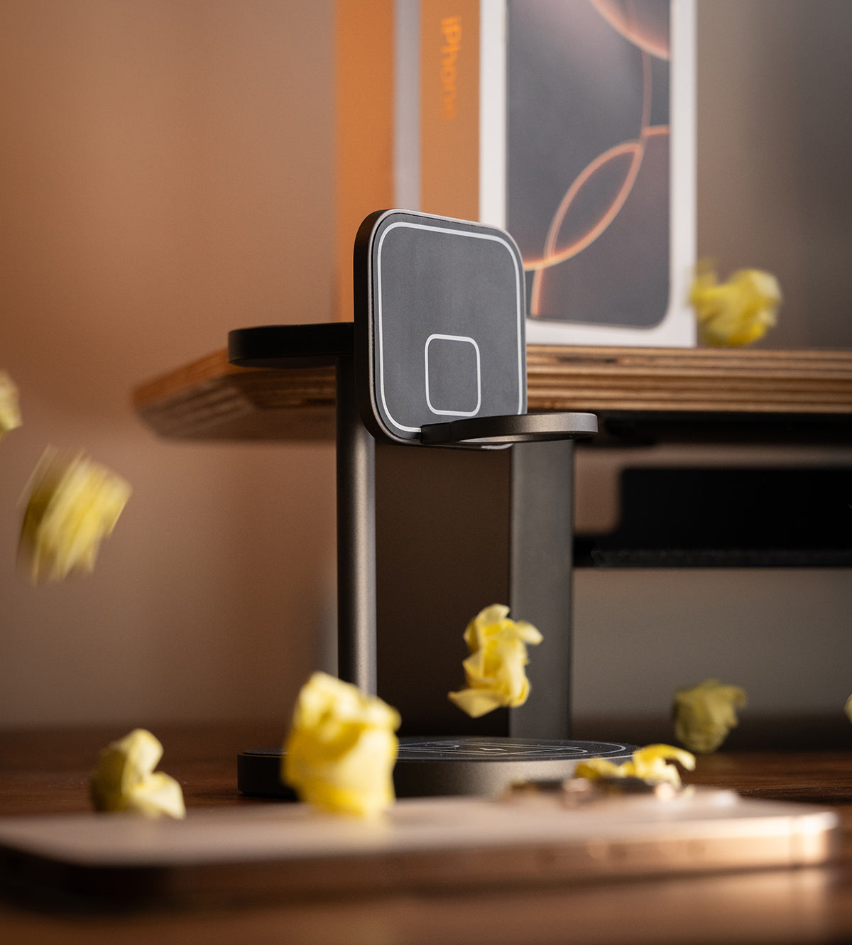 KUXIU 3-Point Power Creative 3-in-1 MagSafe Charging Stand - Black