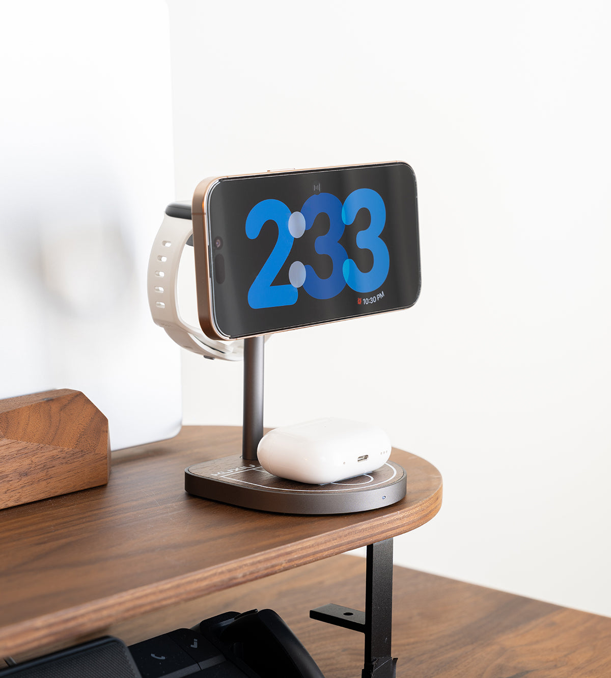 Supporto di Ricarica Wireless Magnetico 3-in-1 Creativo KUXIU Qi2 a 3 Punti - Finitura in Legno