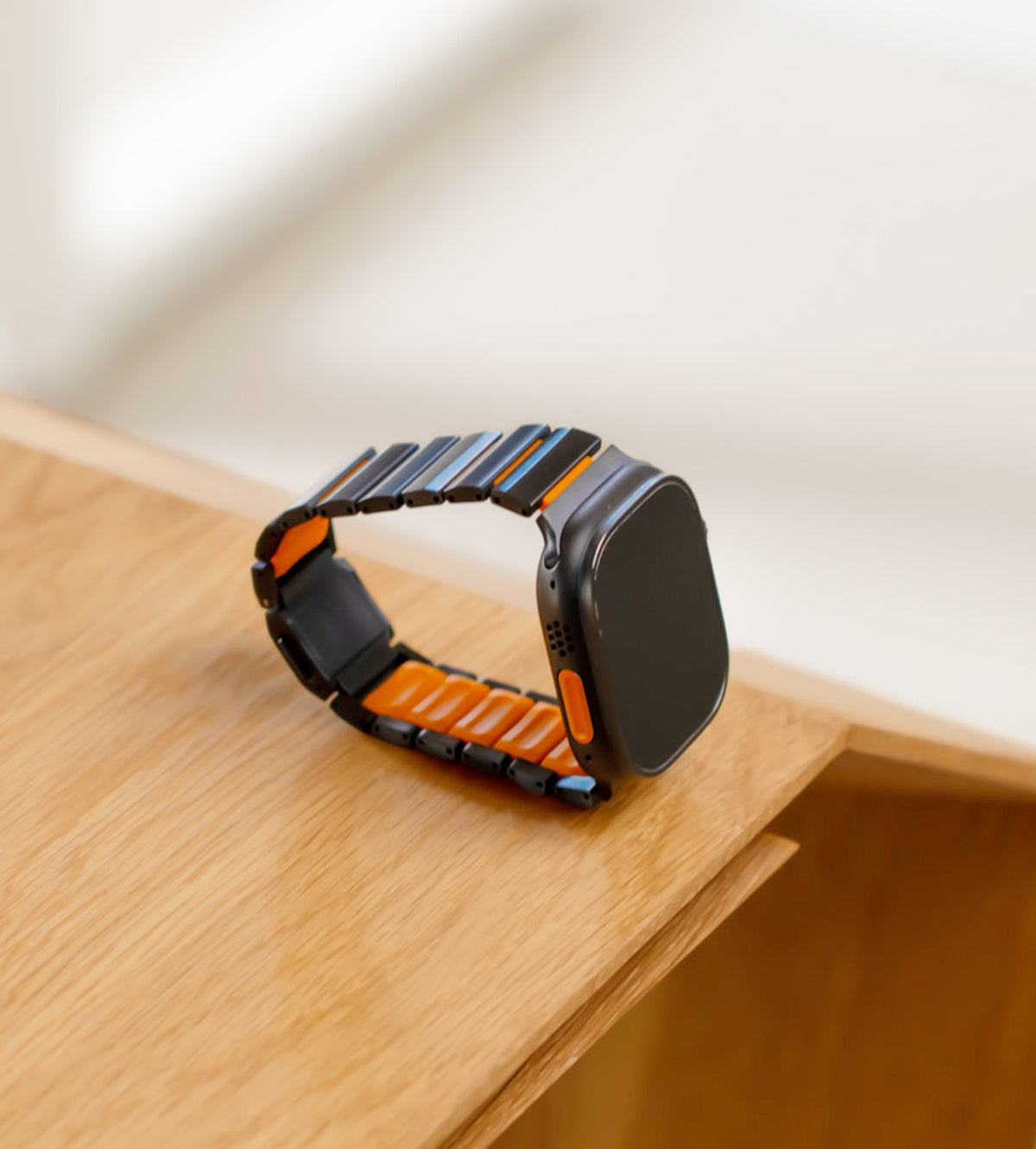 KUXIU Titanium Alloy Watch Band with Magnetic Clasp – Black & Orange