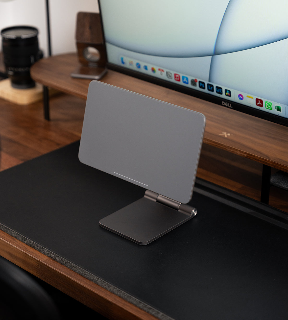 KUXIU X33 Foldable Magnetic iPad Stand
