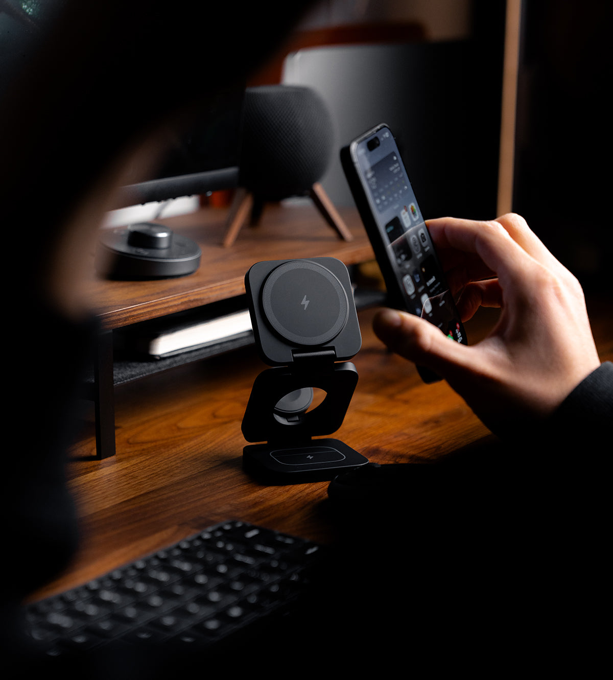 KUXIU X55 三合一可折疊磁性無線充電器和支架