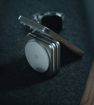 KUXIU X40Q Qi2 3-w-1 Składana Magnetyczna Stacja Ładowania Bezprzewodowego - Titanium Gold