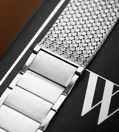 KUXIU Přírodní nerezová ocelová magnetická páska na Apple Watch