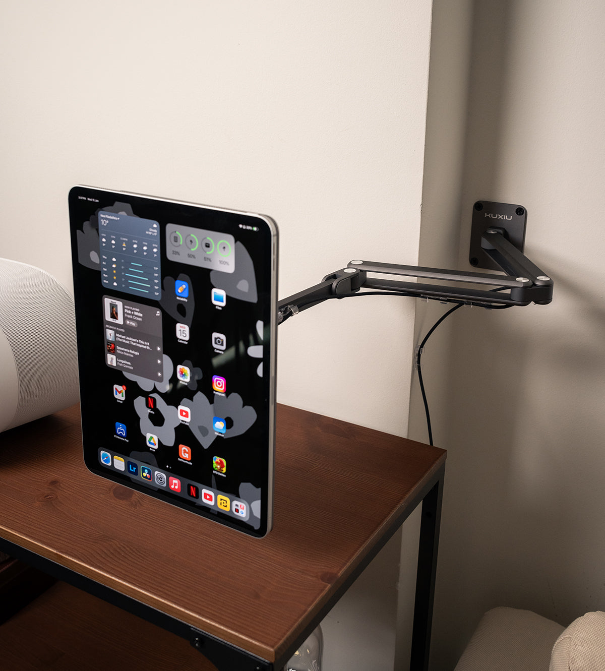 Magnetický nabíjecí stojan pro iPad na stěnu KUXIU X36W Pro MAX