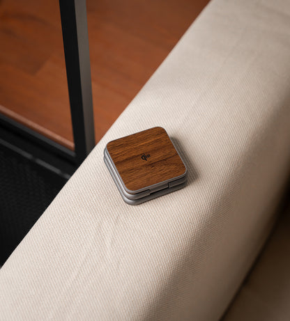 KUXIU X40Q Qi2-zertifizierte 3-in-1 MagSafe Faltbare Ladestation – Holzmaserung